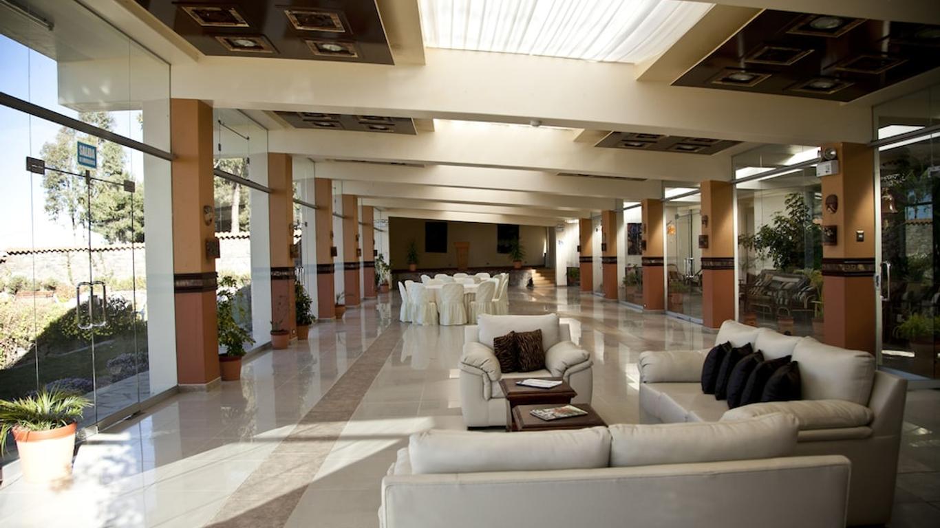 拉戈塔比卡拉酒店 - 普諾
