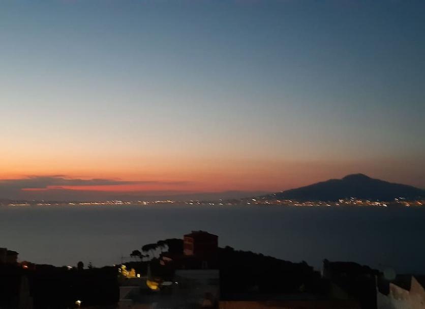 室外景 相片