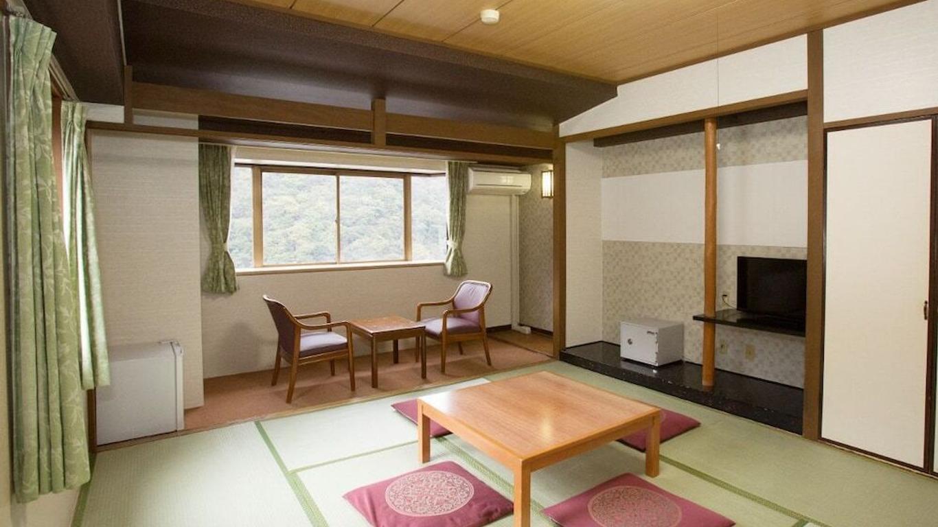 箱根湯本伊東園酒店