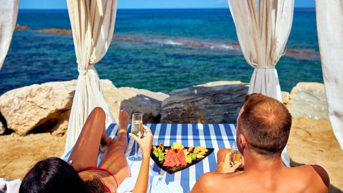 阿普羅多海水浴Spa度假酒店