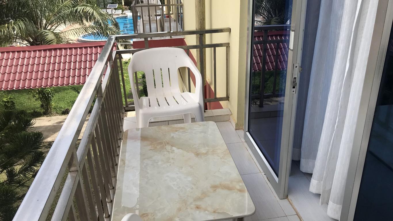 唐志強學校酒店 - 西哈努克