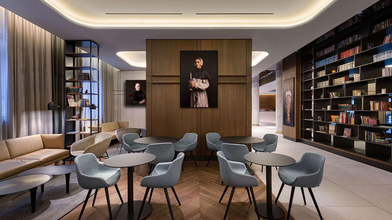 麗笙基輔酒店 - 基輔