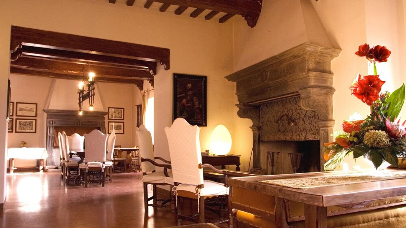 黎萊斯佩特羅伊亞城堡酒店 - 古比歐