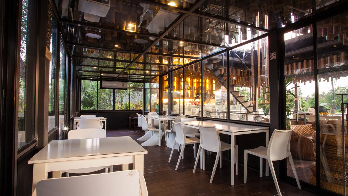 曼谷樹屋飯店
