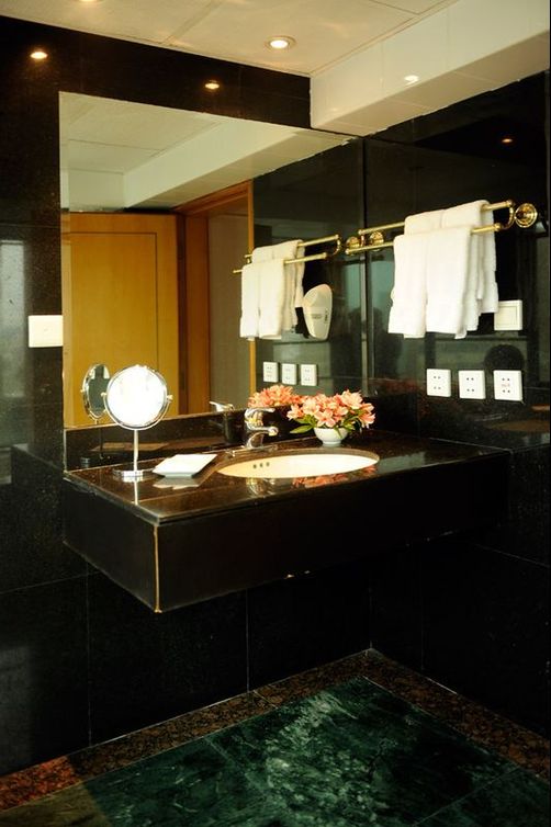 美丽华酒店 - lima - 浴室