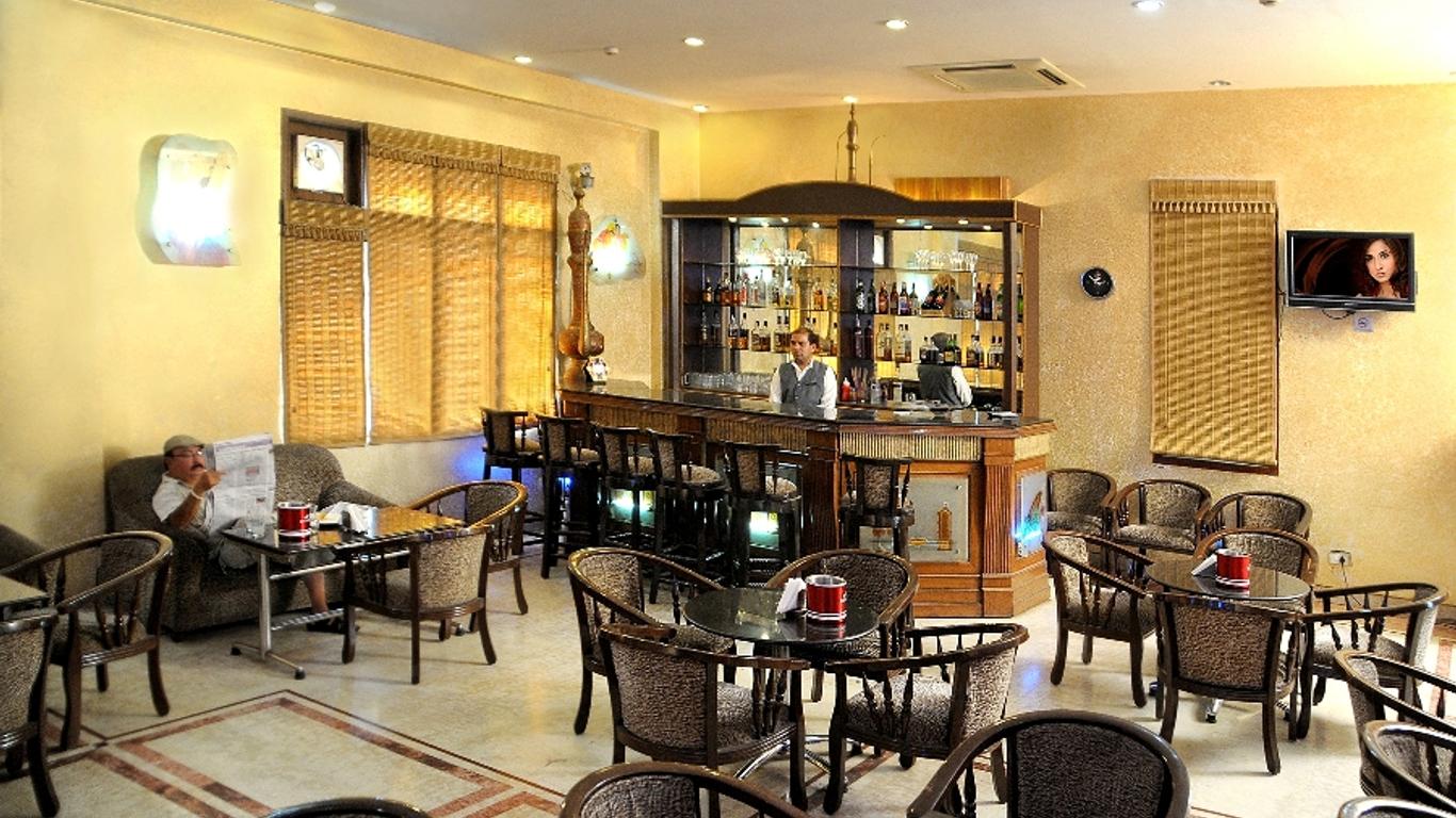 恒河拉坦飯店