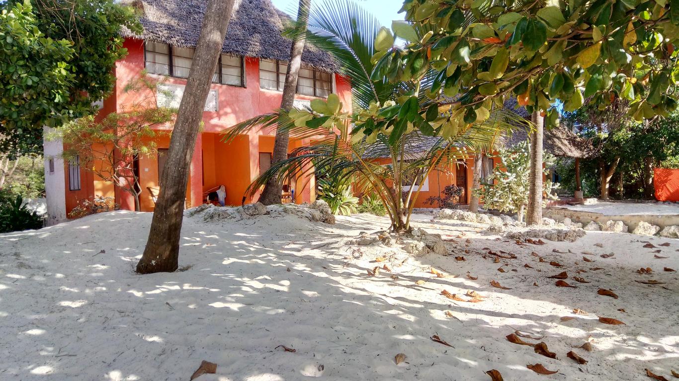 棕櫚風旅舍和餐廳 - 布韋朱